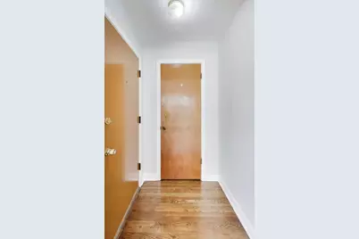 8428 McCormick Boulevard, Skokie, IL 60076 - Photo 22