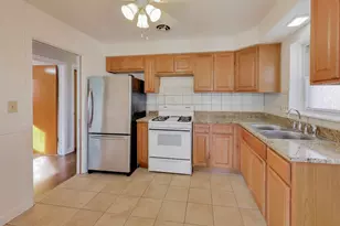 8428 McCormick Blvd, Skokie, IL 60076 - Photo 26