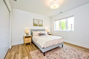 9396 Landings Ln, Des Plaines, IL 60016 - Photo 20