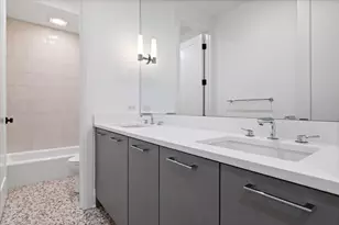 3846 N Bell Ave, Chicago, IL 60618 - Photo 18