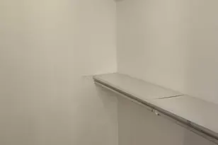 905 Surrey Dr, Schaumburg, IL 60193 - Photo 14