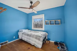 722 S 9th Ave, Saint Charles, IL 60174 - Photo 8