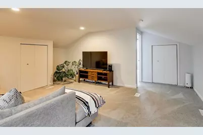 2852 N Damen Avenue #3, Chicago, IL 60618 - Photo 12