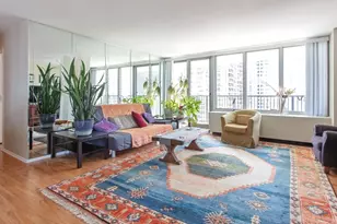 400 E Randolph St, Chicago, IL 60601 - Photo 2