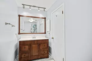 1678 Groton Ct, Wheaton, IL 60189 - Photo 16