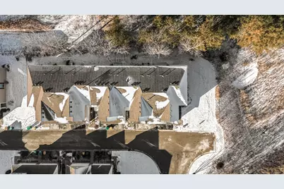 520 Silverton Drive, Grayslake, IL 60030 - Photo 2