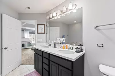 520 Silverton Drive, Grayslake, IL 60030 - Photo 18