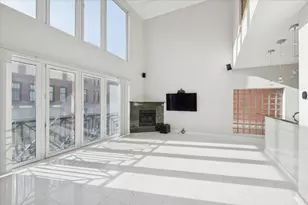 1614 W Augusta Blvd, Chicago, IL 60622 - Photo 4