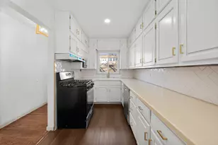 2518 13th St, Rock Island, IL 61201 - Photo 12