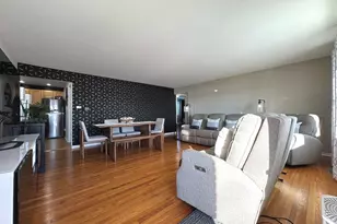 315 W Brookmont Blvd, Bradley, IL 60915 - Photo 2