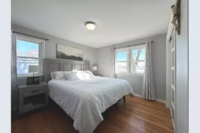 315 W Brookmont Boulevard, Bradley, IL 60915 - Photo 12