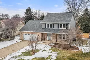 540 Parkside Dr, Elburn, IL 60119 - Photo 1