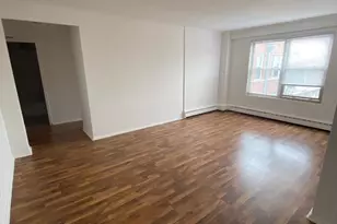 2600 W Berwyn Ave, Chicago, IL 60625 - Photo 2