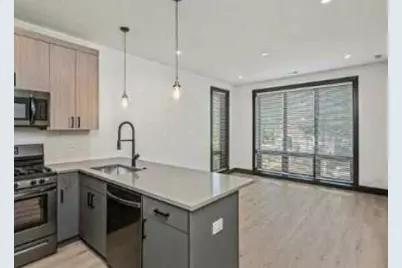 6502 S Ingleside Avenue, Chicago, IL 60637 - Photo 4