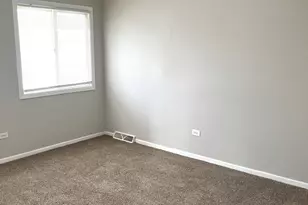 5249 Keith Dr, Richton Park, IL 60471 - Photo 10