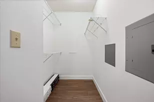 222 N Columbus Dr, Chicago, IL 60601 - Photo 16