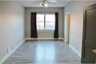 404-1/2 Liberty Street #UPSTAIRS, Morris, IL 60450 - Photo 2