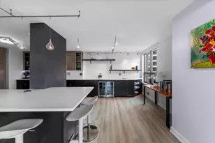 401 E Ontario St, Chicago, IL 60611 - Photo 10