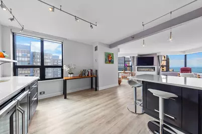 401 E Ontario Street #4001, Chicago, IL 60611 - Photo 14