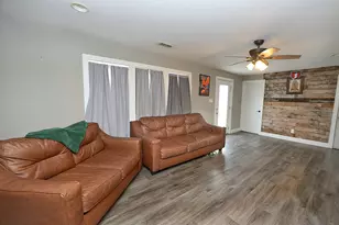 904 1/2 W Marquette St, Ottawa, IL 61350 - Photo 4