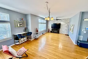 1914 N Lotus Ave, Chicago, IL 60639 - Photo 4