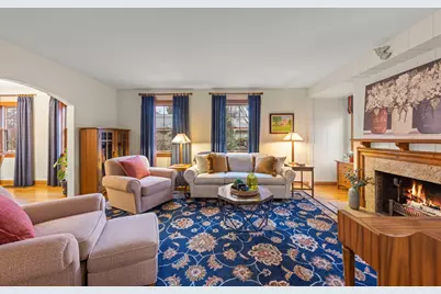 909 S Wheaton Avenue, Wheaton, IL 60189 - Photo 4