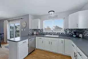 25548 S Mallard Dr, Channahon, IL 60410 - Photo 6