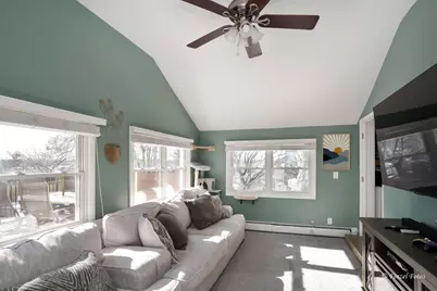 408 Jackson Street, East Dundee, IL 60118 - Photo 10