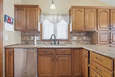 9 Spruce Court, Bloomington, IL 61704 - Photo 14