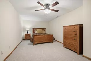 9 Spruce Ct, Bloomington, IL 61704 - Photo 30