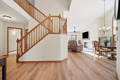 9 Spruce Court, Bloomington, IL 61704 - Photo 4