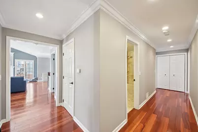 301 E Evergreen Avenue, Mount Prospect, IL 60056 - Photo 24