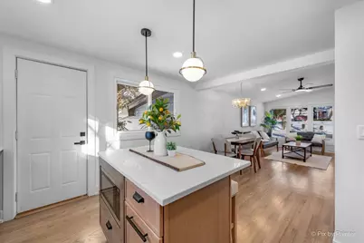 1004 S Grove Avenue, Barrington, IL 60010 - Photo 4