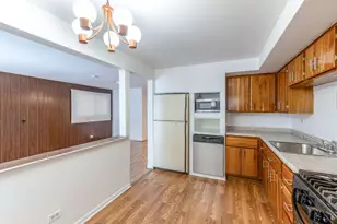 9260 Dee Rd, Des Plaines, IL 60016 - Photo 16