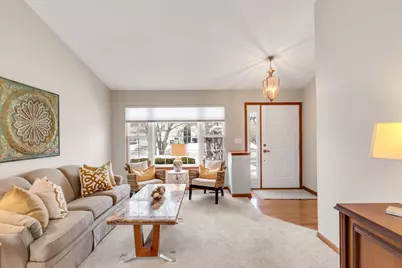 1216 Darnell Drive, Mundelein, IL 60060 - Photo 2