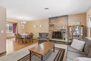 2818 Farrell Ave, Park Ridge, IL 60068 - Photo 6