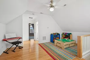 2947 N Washtenaw Ave, Chicago, IL 60618 - Photo 14