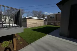 11239 S St Louis Ave, Chicago, IL 60655 - Photo 32