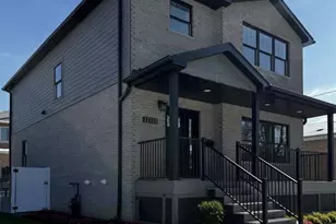 11239 S St Louis Ave, Chicago, IL 60655 - Photo 2