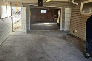 1149 Lafayette St, Aurora, IL 60505 - Photo 30