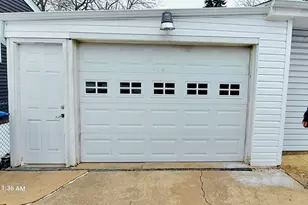 1149 Lafayette St, Aurora, IL 60505 - Photo 2