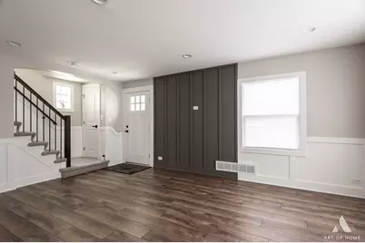 10100 S Luella Avenue, Chicago, IL 60617 - Photo 12