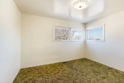 7745 Beckwith Road, Morton Grove, IL 60053 - Photo 10