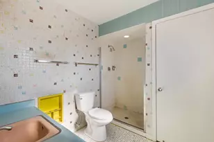 7745 Beckwith Rd, Morton Grove, IL 60053 - Photo 16