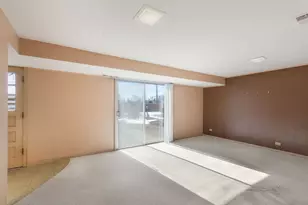 7745 Beckwith Rd, Morton Grove, IL 60053 - Photo 12