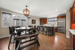 39691 Orchard Bluff Ln, Wadsworth, IL 60083 - Photo 8