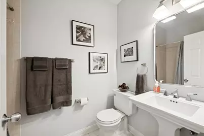 146 N Walnut Street, Elmhurst, IL 60126 - Photo 14