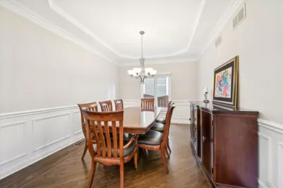 146 N Walnut Street, Elmhurst, IL 60126 - Photo 6