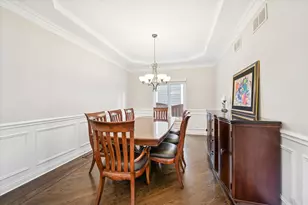 146 N Walnut St, Elmhurst, IL 60126 - Photo 6