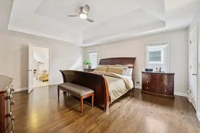 146 N Walnut Street, Elmhurst, IL 60126 - Photo 16